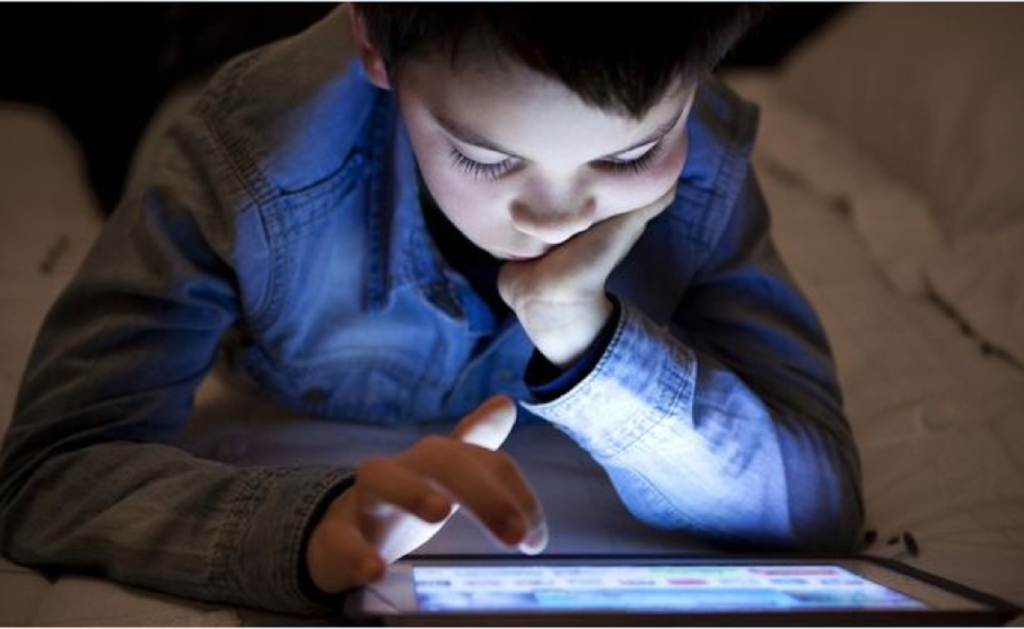 How to control kids’ daily screen time?