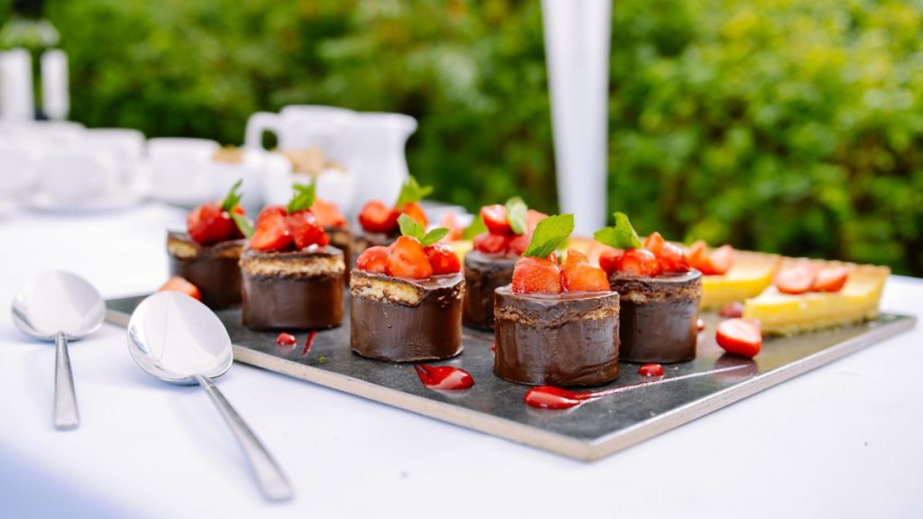 5 Qualities of A Good Wedding Caterer for Your Event