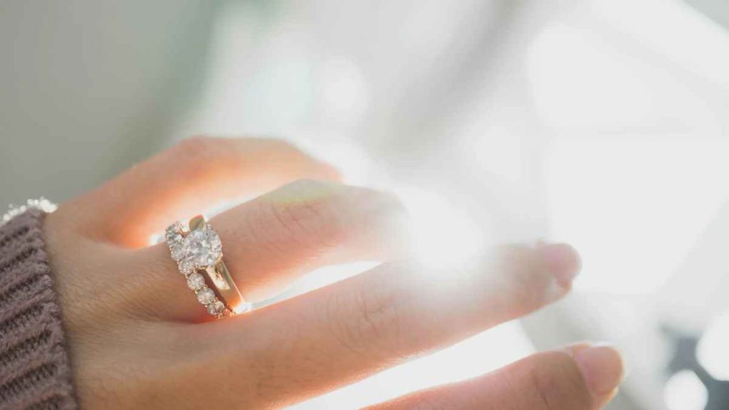 Design Your Engagement Ring Crafting Your Unique Love Story