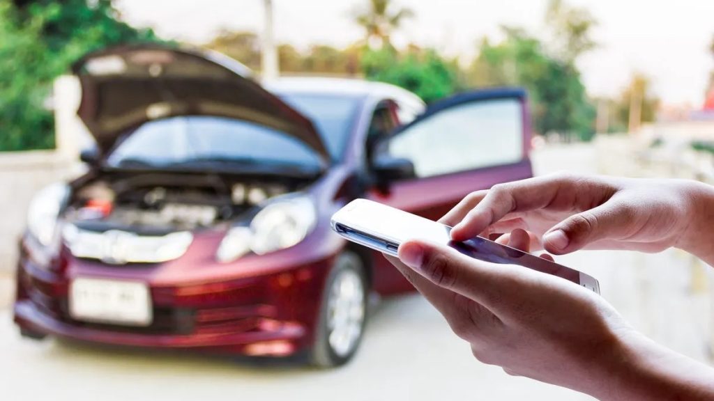 Tech-Driven Auto Insurance Solutions Role of Technology in Tailored Auto Insurance Coverage and Customer Engagement in Coral Springs