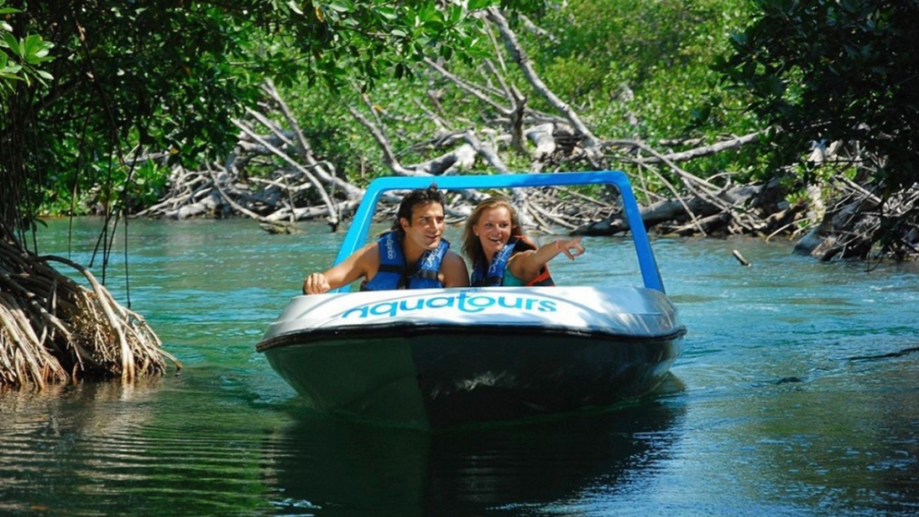 Jungle Tour in Cancún Speed Boat Adventure & Snorkeling