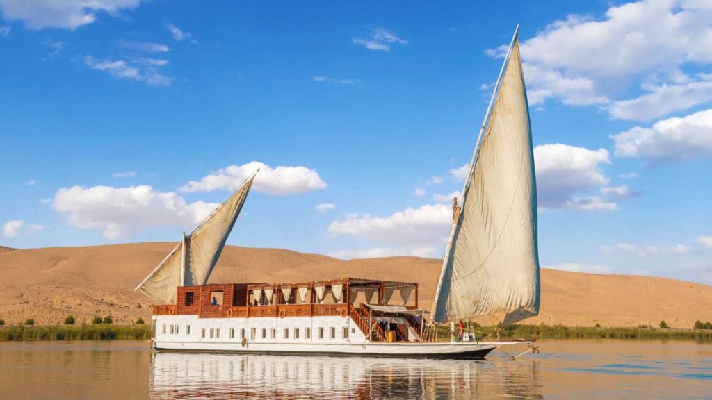 Dahabiya Nile Cruise For An Authentic Egyptian Experience