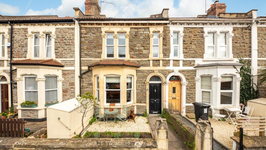 Bristol's Cultural Tapestry How Estate Agents Showcase Homes in Artistic Neighbourhoods