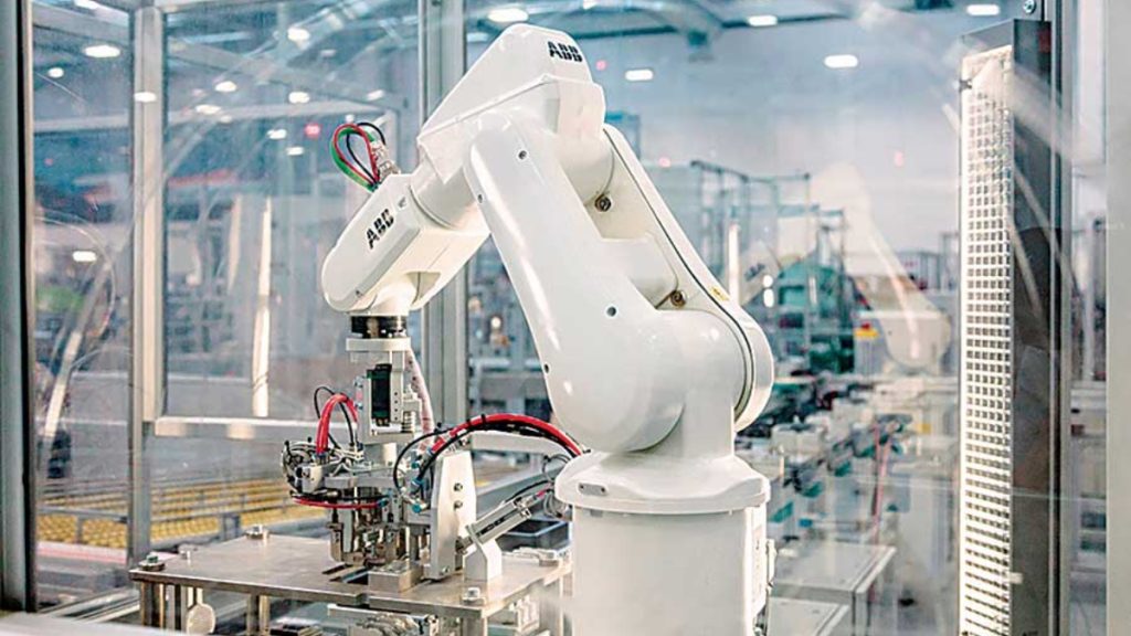 Scalable Automation The Benefits of Robots in Growing Industries