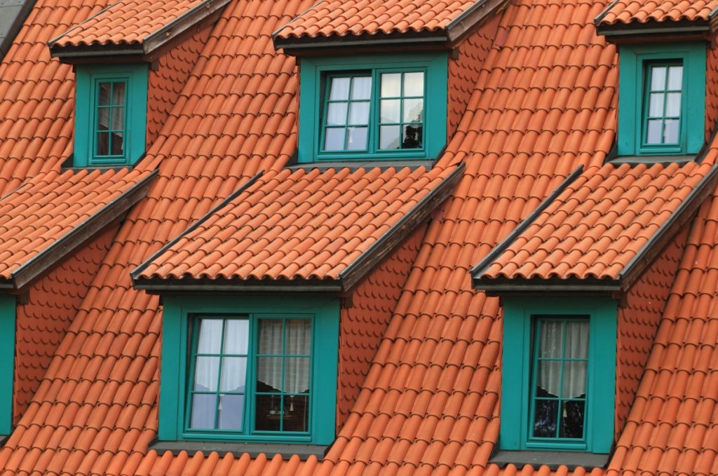 Eco-Friendly Roofing Options Challenging Traditional Choices